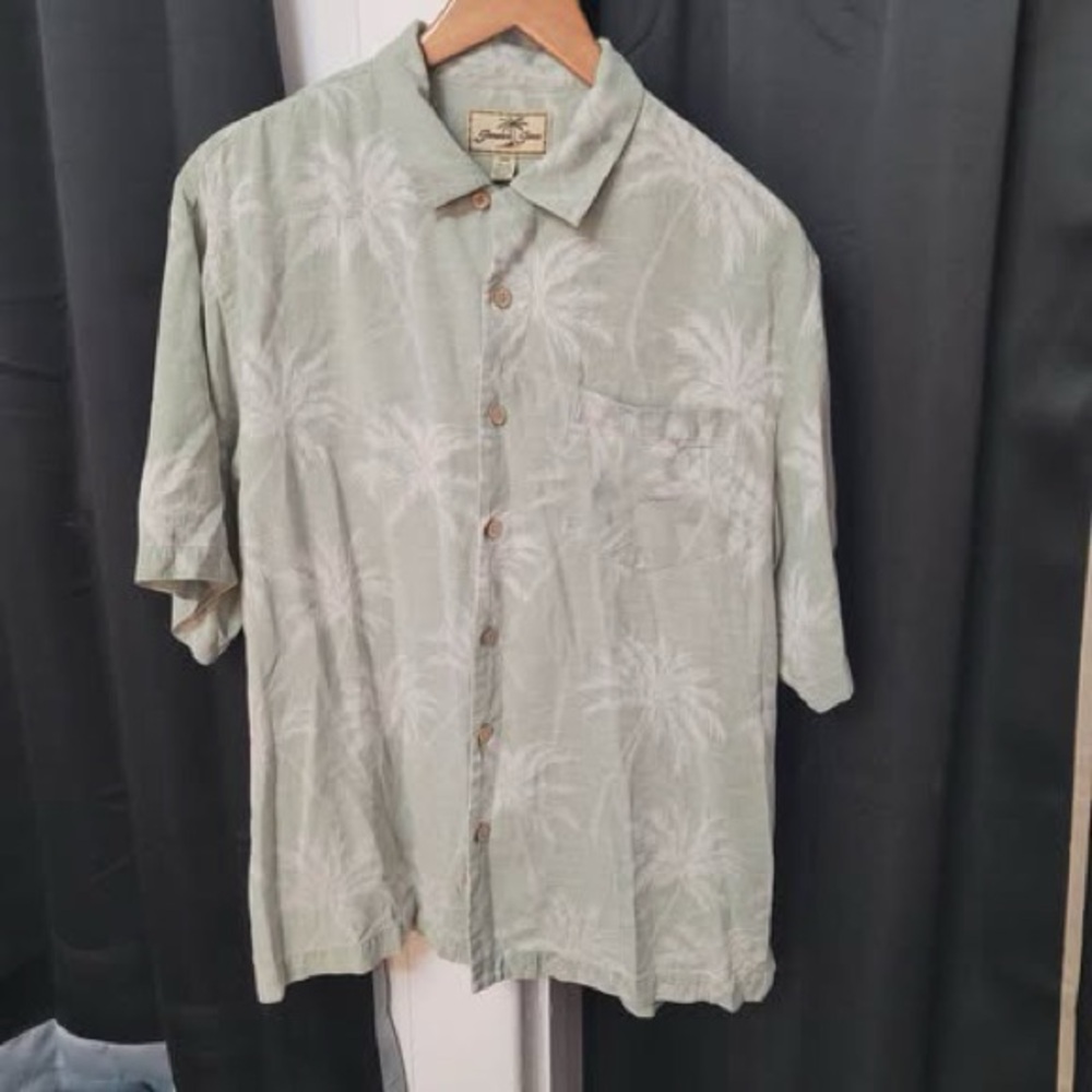 Jamaica Jaxx Mens Medium 100% Silk Tropical Palm Leaf Jacquard Camp Shirt